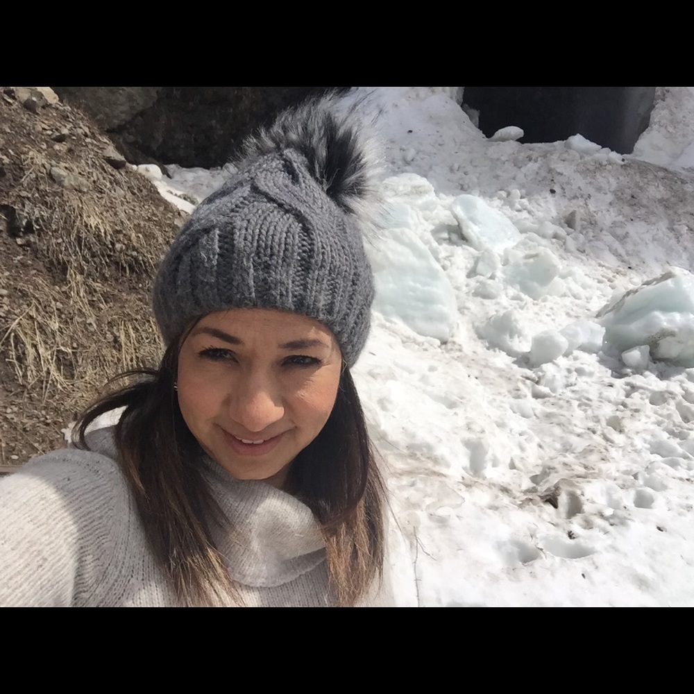 Meet your Posher, Sandra